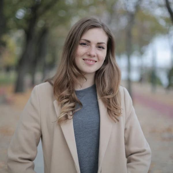 Charlotte, 38