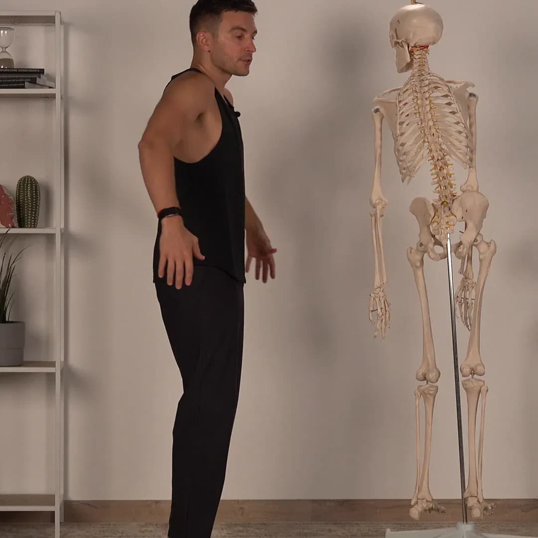 Posture self-check in profile to track progress