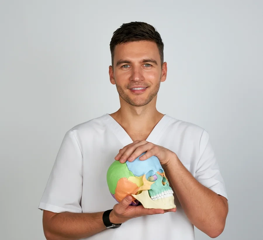 Dr. Ales Ulishchenko, Integrative Longevity Doctor and Osteopath, creator of the Head Tension Reset program