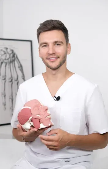 Dr. Ales Ulishchenko in his clinic